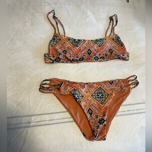 L Space Patterned Bikini Set